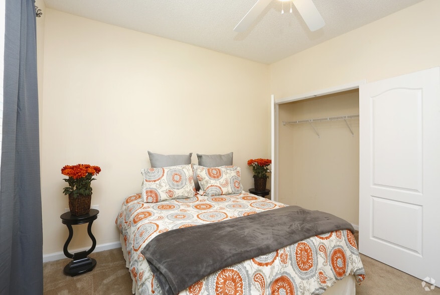 Bedroom Furniture Jacksonville Nc arlington west rentals - jacksonville, nc | apartments Bedroom Furniture Jacksonville Nc arlington west rentals - jacksonville, nc | apartments