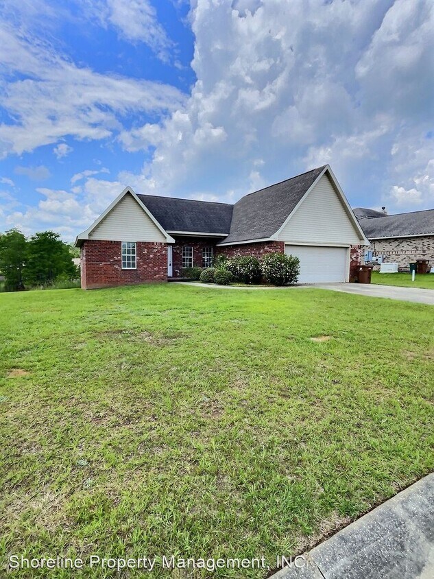 3 br, 2 bath House 15091 Audubon Lake Blvd. House Rental in