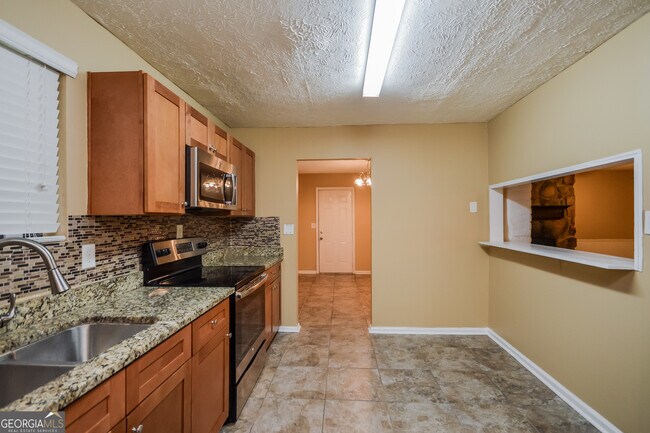 Foto del edificio - 1912 Singer Way