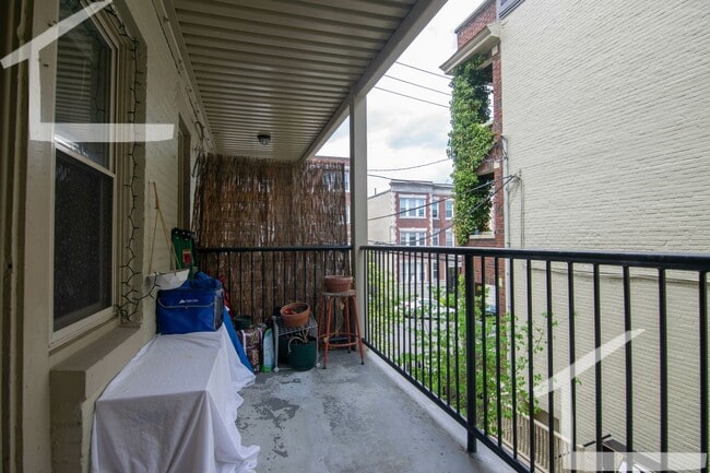 Building Photo - 130 Brainerd Rd