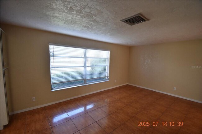 Foto del edificio - 4430 40th St S