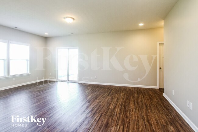 Foto del edificio - 221 St Andrews Ave