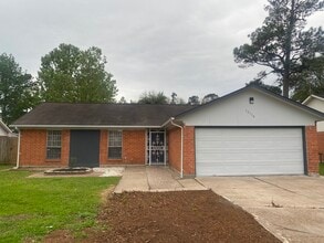 12730 Labelle Ln