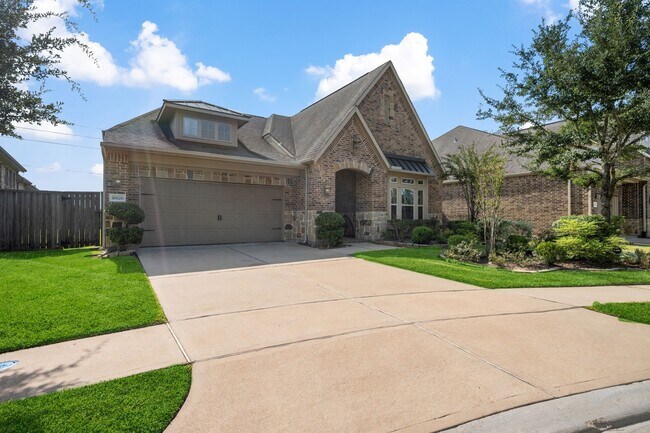 Foto del edificio - 18626 Luma Cove Ln