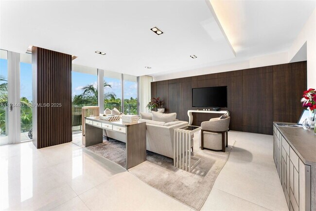 Foto del edificio - 1 Collins Ave