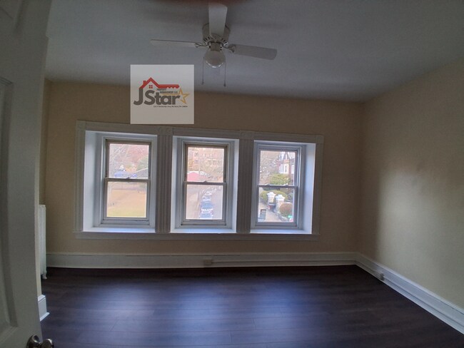 Building Photo - 1234 Perkiomen Ave