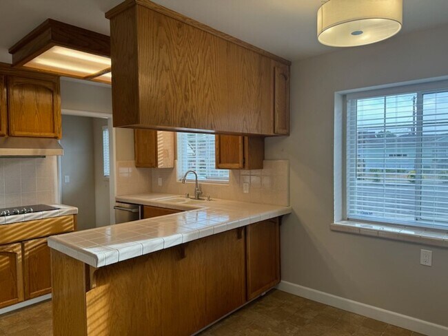Building Photo - COMING SOON.  WILL BE READY JULY 8TH!!  Beautiful 3 Bedroom 1.5 Bath Home, Close to Santana Row.