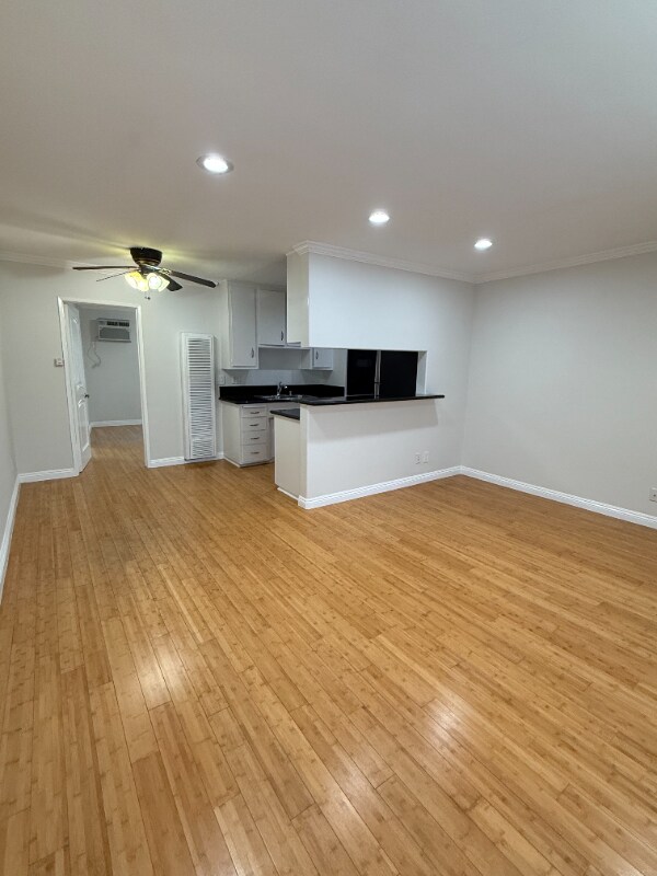Foto del edificio - 4415 Inglewood Blvd