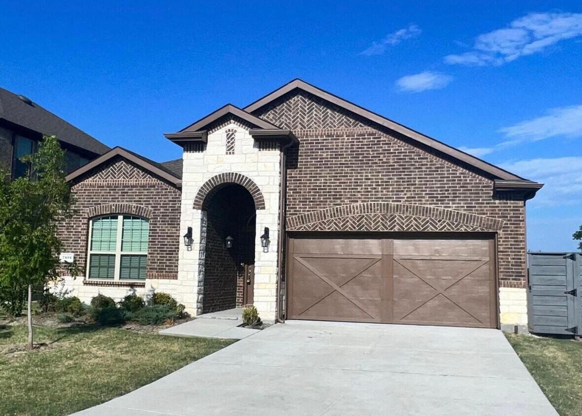 Foto principal - 7401 Hawthorne Wy