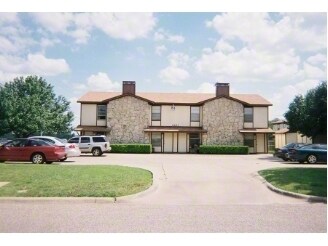 Primary Photo - Towne North Luxury Apartments