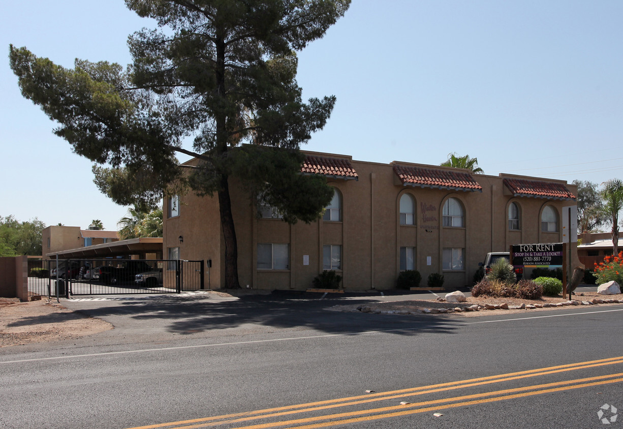 Primary Photo - The Winterhaven Apartments