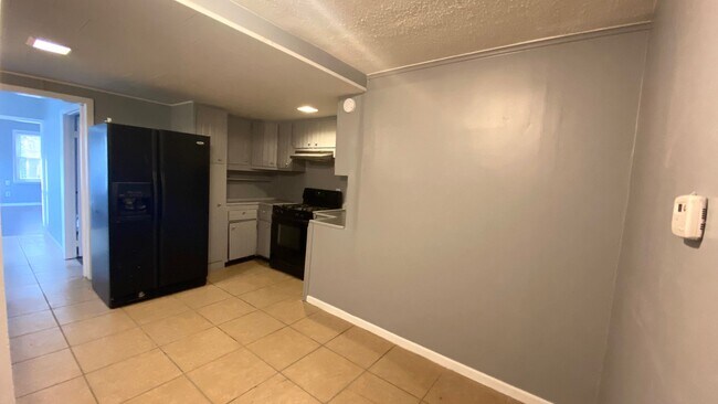 Foto del edificio - COMING SOON.  2 Bedroom Home for Rent in popular Peoria Heights location!