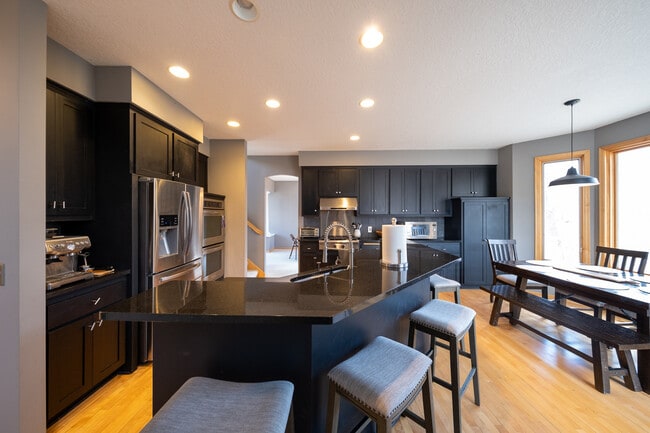 Foto del edificio - 7122 Harrison Hill Trail