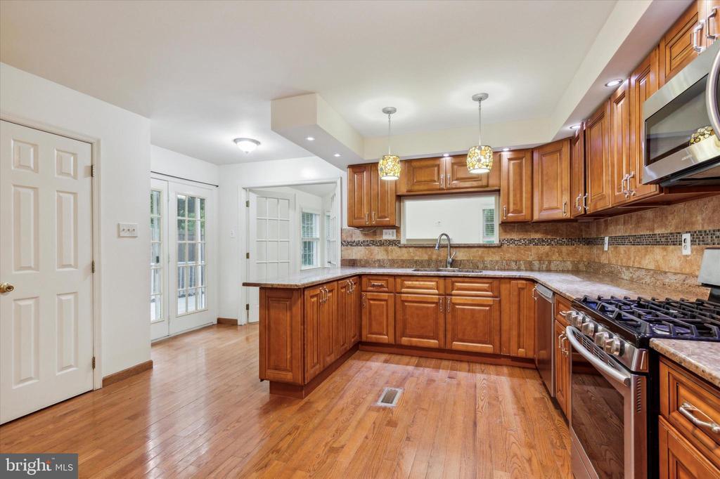 Foto principal - 806 Poplar Ct