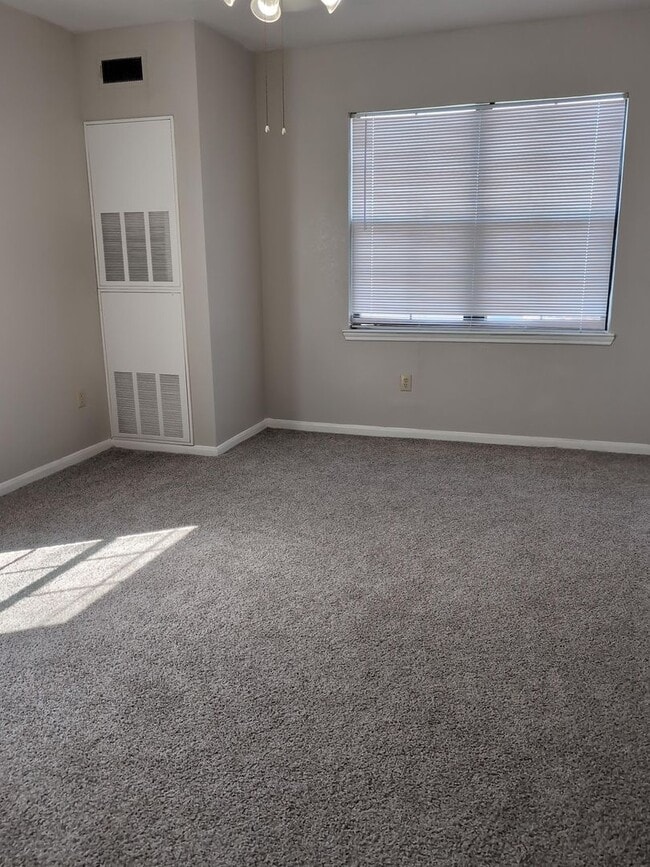 Interior Photo - The Life at Sterling Woods