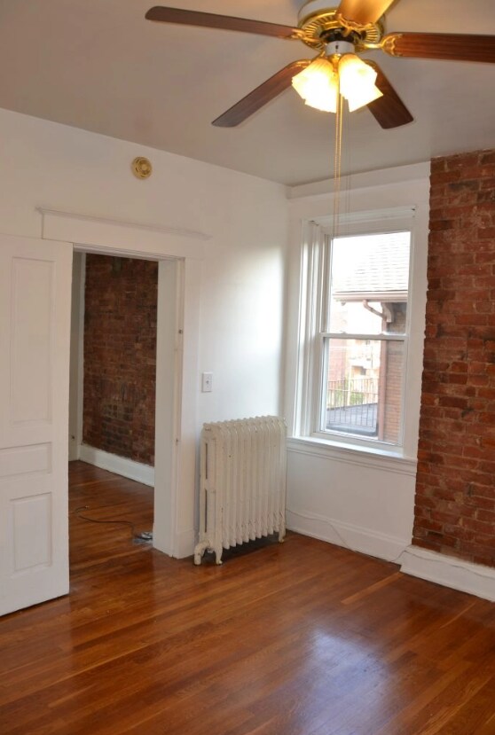 Foto del edificio - 2411 Fairview Ave