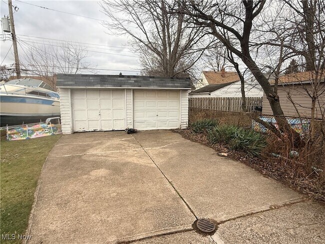 Building Photo - 12809 McCracken Rd