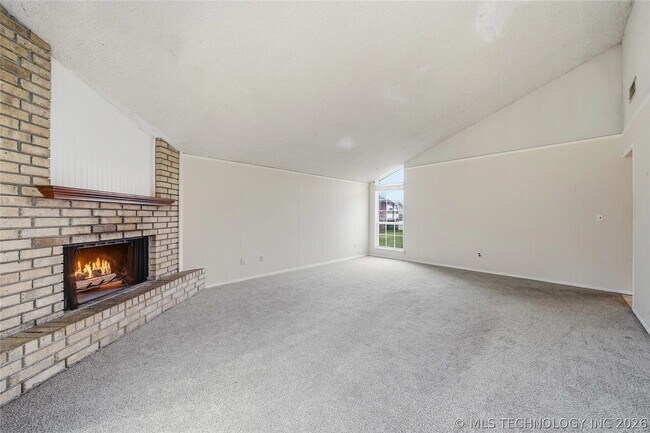 Foto del edificio - 6738 S 78th East Ave