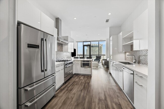 Foto del edificio - 1211 Caroline St
