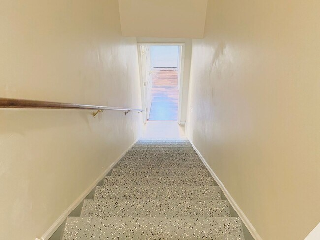 Foto del edificio - 1206 N. CAROLINE STREET