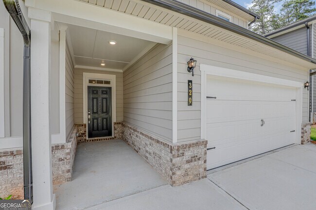Foto del edificio - 320 Caledonia Ct