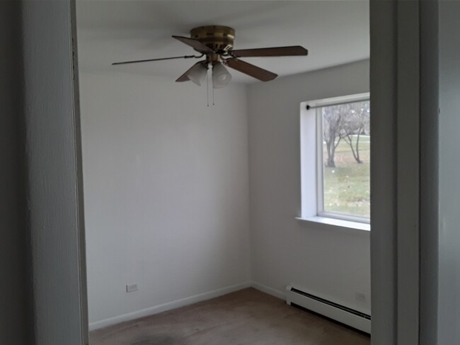 Bedroom One - 114 Glen Ellyn Rd