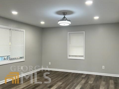 Foto del edificio - 641 Bailey Woods Rd