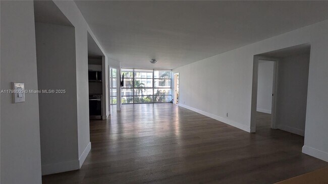 Building Photo - 851 Three Islands Boulevard