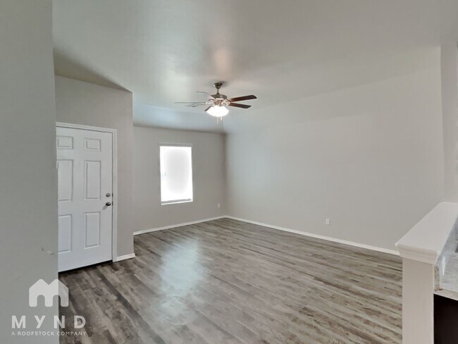 Foto del edificio - 4204 Umbria Rd