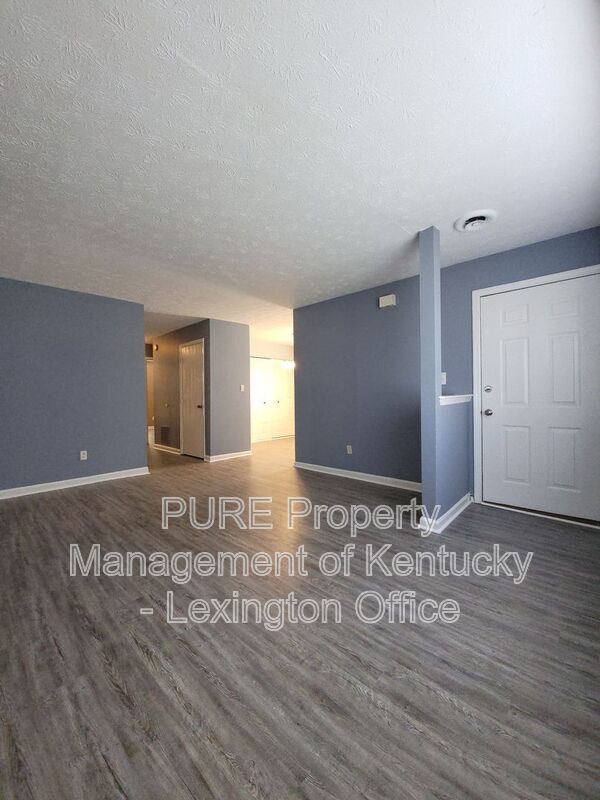 Foto del edificio - 1336 Liberty Dr