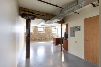 Building Photo - 6200 2nd Ave