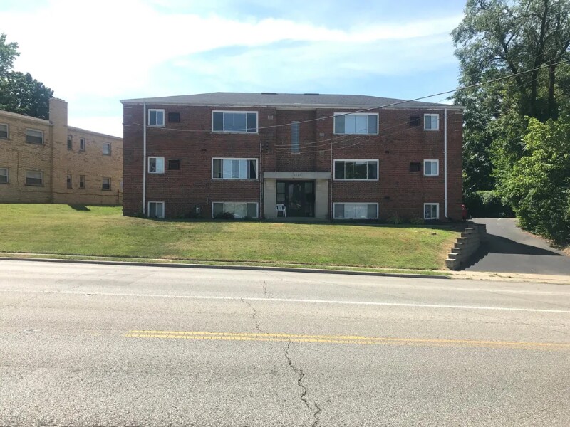Primary Photo - 4801 Madison Rd