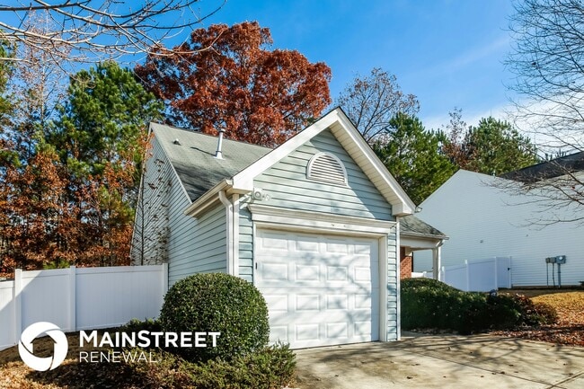 Foto del edificio - 138 Silver Fox Trail