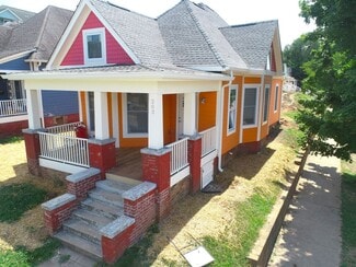 Building Photo - 203 16th St