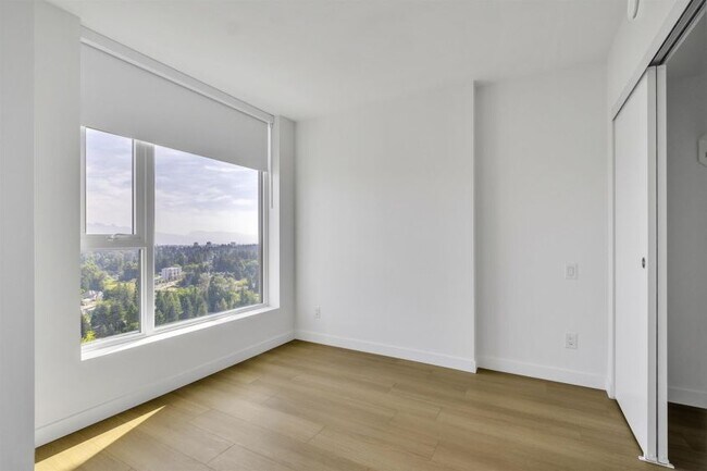 Photo du bâtiment - 13725 George Jct