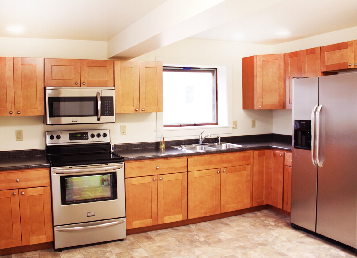 Foto principal - 1056 North Ave
