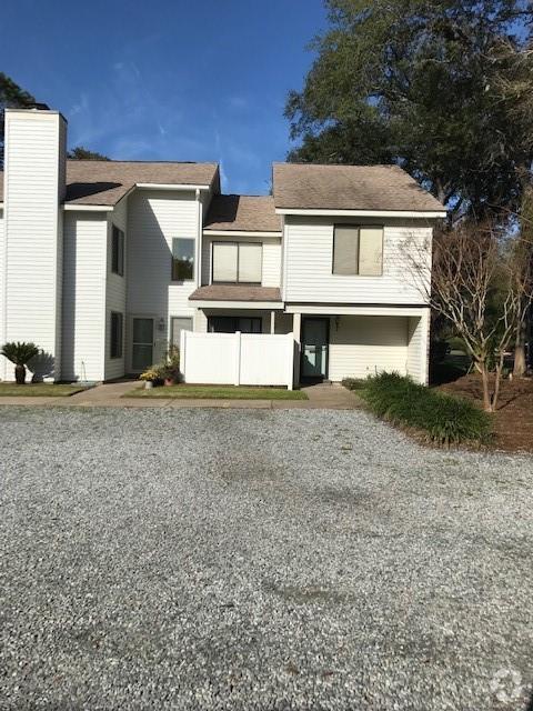Building Photo - 807H Mallory St