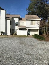 Building Photo - 807H Mallory St