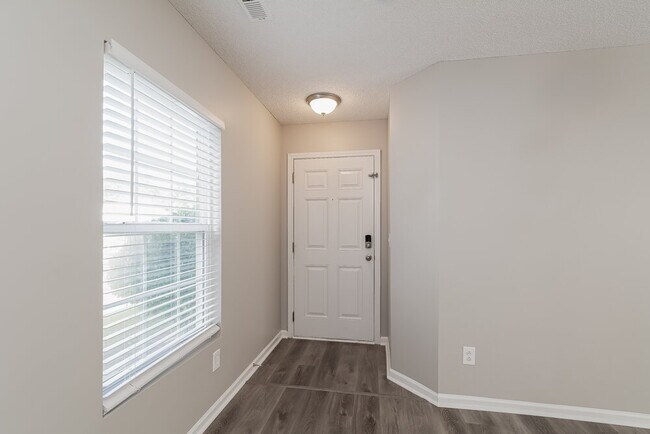 Building Photo - 8143 Cohosh Ct