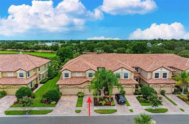 Building Photo - 8429 Miramar Way