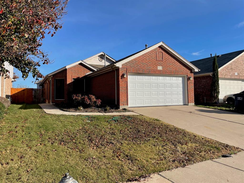 Foto principal - 6360 Geneva Ln
