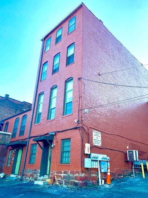 Foto del edificio - 1206 Main St