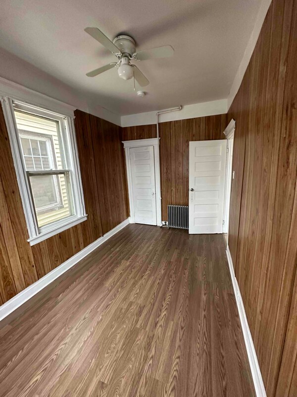 Foto del edificio - 110 Lincoln Ave