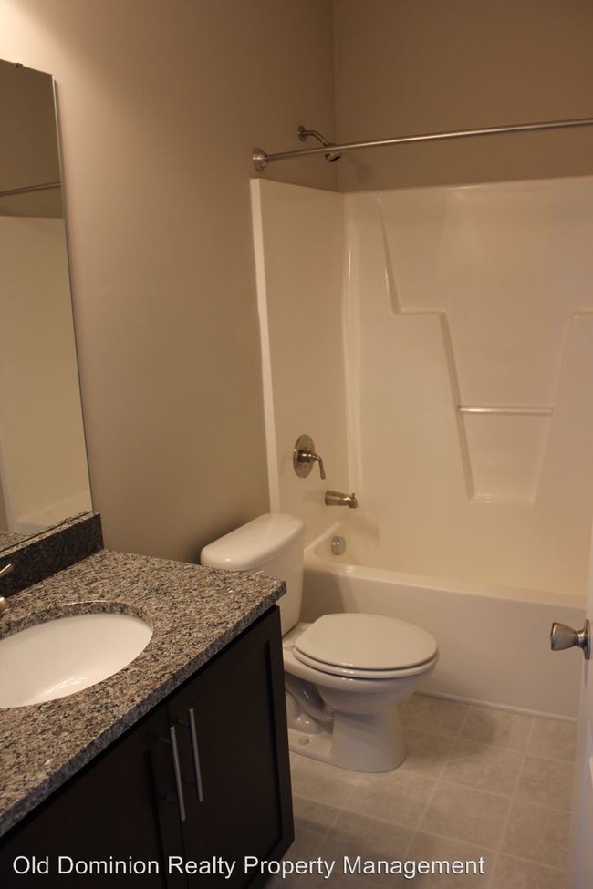 Building Photo - 2 br, 2 bath House - 151 Howard Lane Apt 303