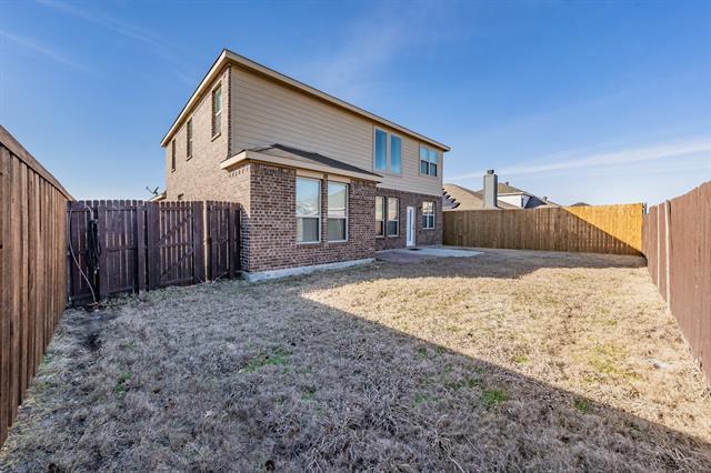 Building Photo - 3020 Lake Ridge Dr