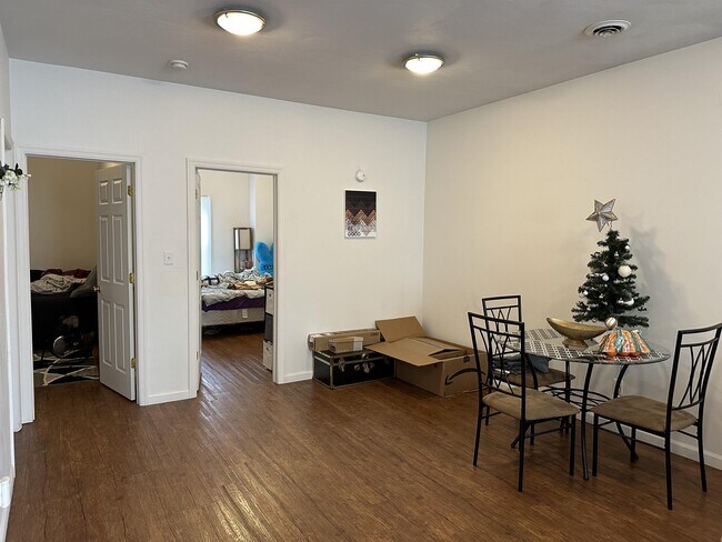 Building Photo - 575 Nixon Ave