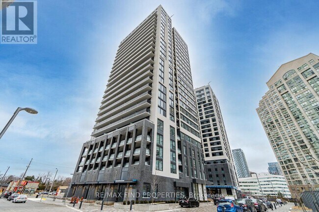 Building Photo - 30-1030 Samuel Wood Wy