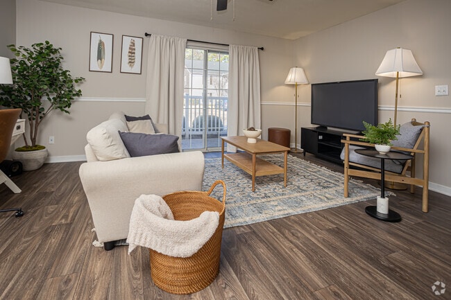 2BR, 2BA - 1,050SF - The Henry Apartments