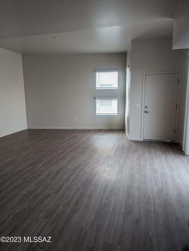 Building Photo - 1862 S Poetry Ln