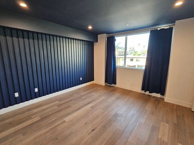 Foto del edificio - 1356 N Fairfax Ave